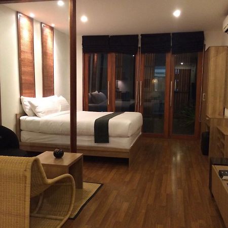 5Ive Beach House Hotel Jomtien Beach Dış mekan fotoğraf